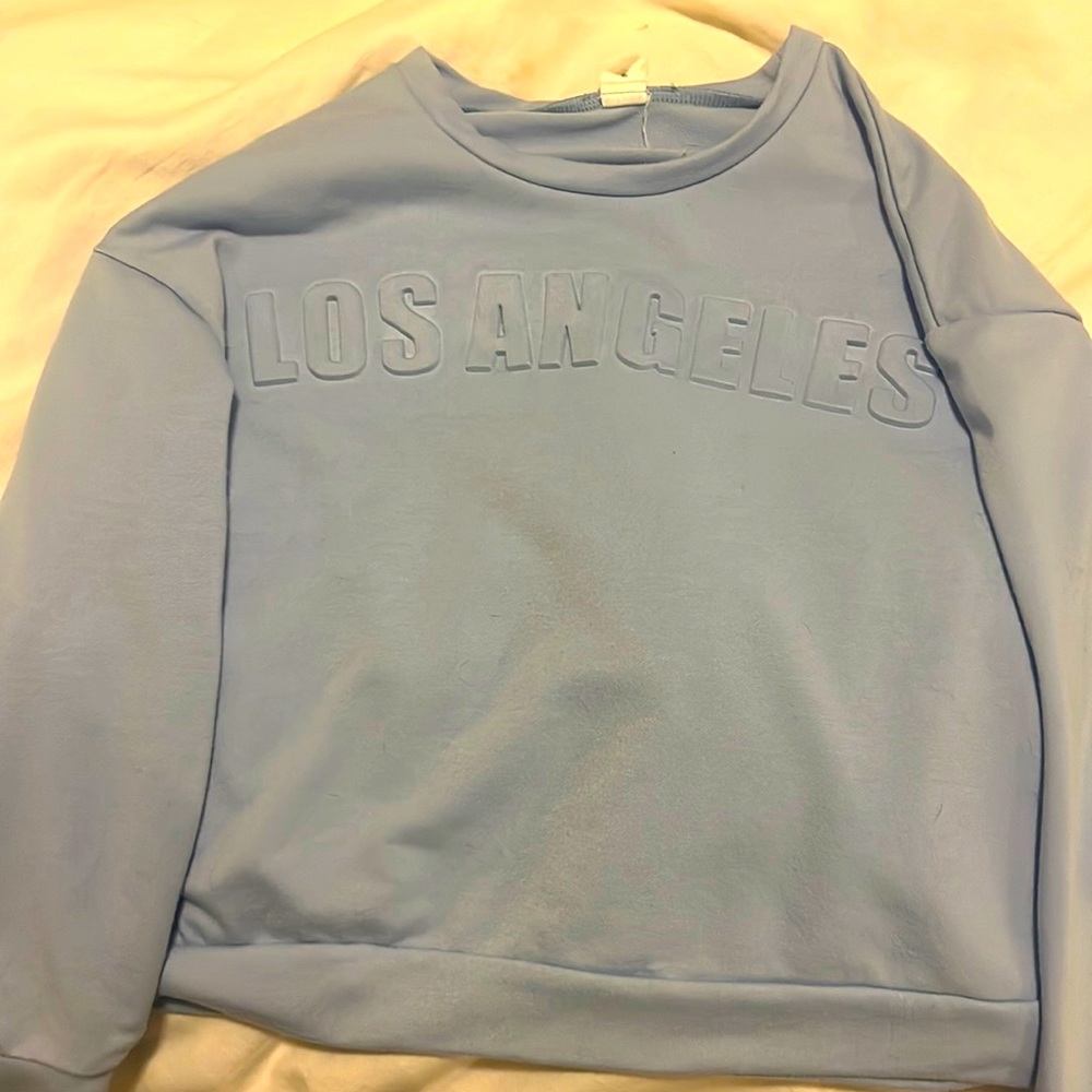 Cute purple Los Angeles top